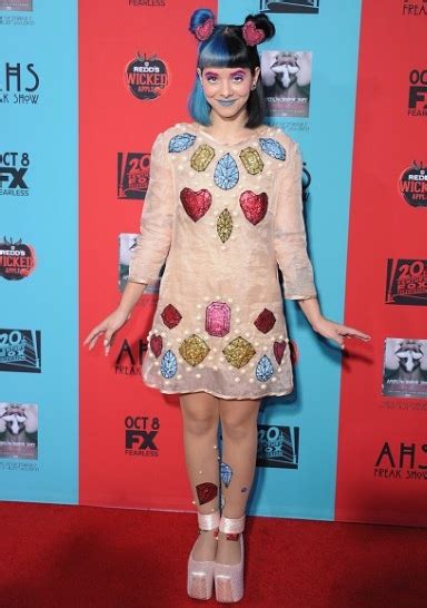 melanie martinez weight and height|melanie martinez figure.